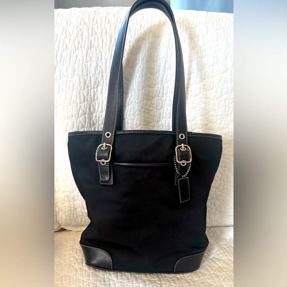 💎VINTAGE COACH 2003 w/ COA-Like New Black Nylon Leather Trim Tote Bag💎